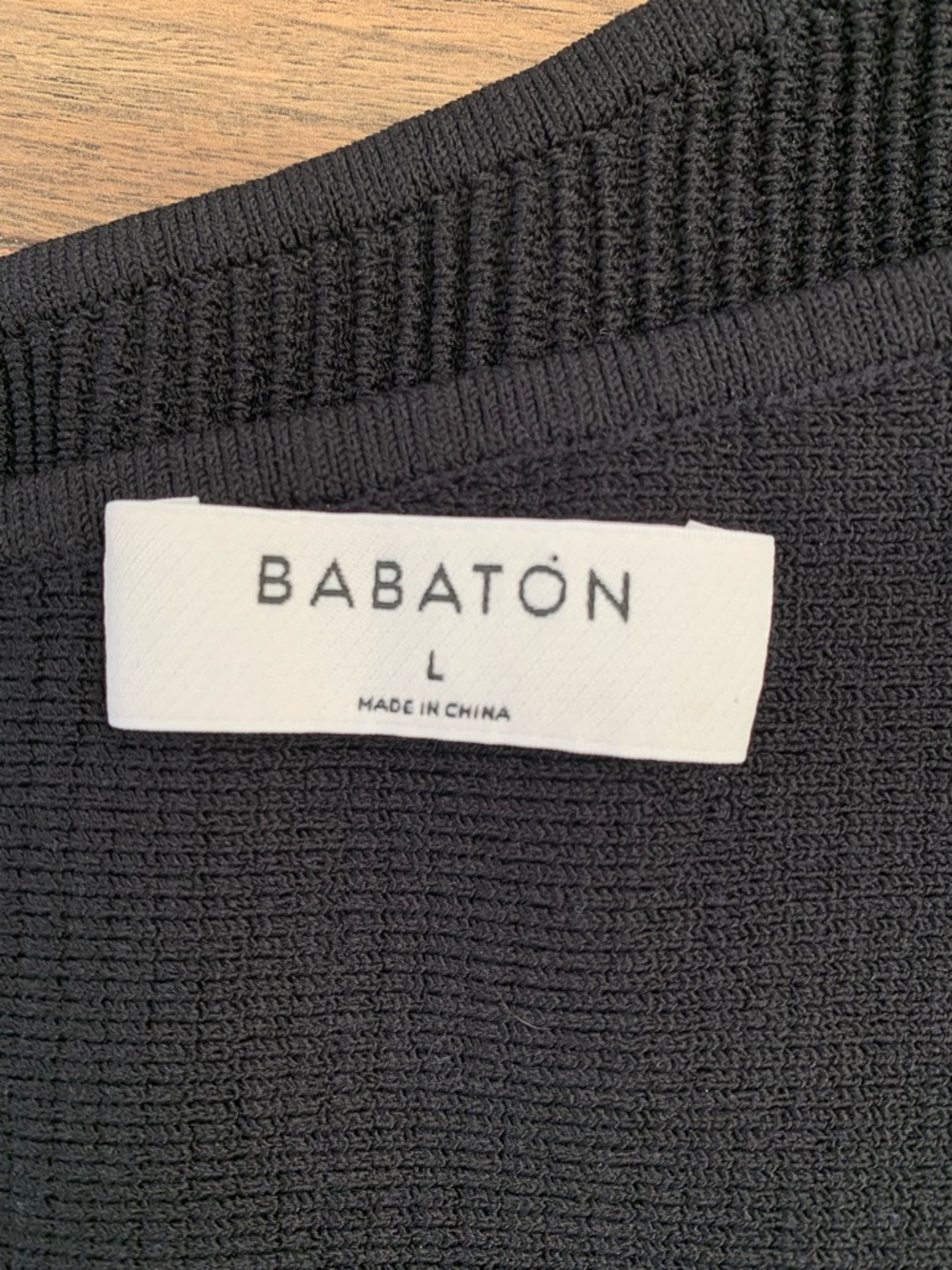 Aritzia Babaton sz L sculpt knit one shoulder tank black - Picture 4 of 7
